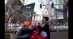 Em Las Vegas, Minnie senta a mão em segurança; Mickey e Pateta tentam apaziguar a treta