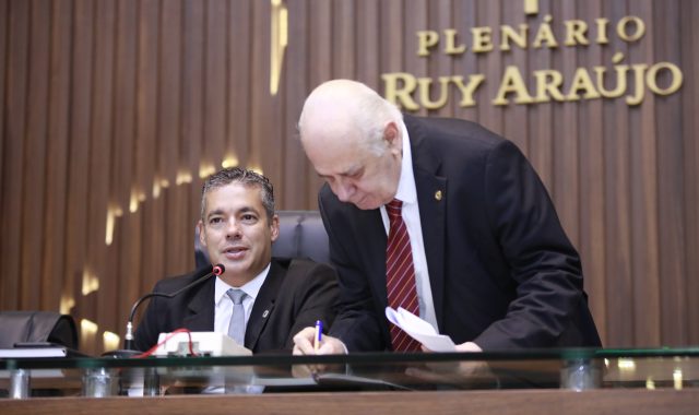 09_ALEAM_PROJETOS-E-REQUERIMENTOS-DOS-DEPUTADOS-Foto-Danilo-Mello-aleam-640x380