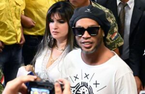 Times de torneio de presos disputam ‘contratação’ de Ronaldinho na prisão