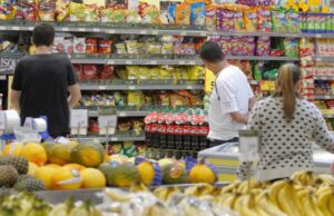 Índice de Confiança do Comércio recua 2,8 pontosQueda ocorre depois de duas altas consecutivas