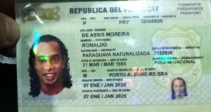 Ronaldinho assume culpa por usar documento falso, não será preso e deve pagar ‘reparação social’ no Paraguai