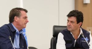 “Tá faltando um pouco mais de humildade”, diz Bolsonaro sobre Mandetta