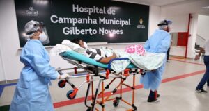 Três pacientes dão entrada na UTI do hospital de campanha da Prefeitura
