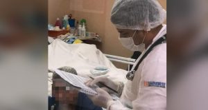 Formandos da área da saúde entram na Justiça para atuarem contra CoronavírusA instituição de ensino negou a antecipação da graduação, mesmo diante do agravo da pandemia no estado e a necessidade de profissionais da saúde na linha de frente