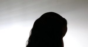 Medidas protetivas para mulheres vítimas de violência podem ser solicitadas ou prorrogadas por telefoneDefensoria e Tribunal de Justiça dispõem de serviços que flexibilizam atendimento durante a pandemia de Covid-19