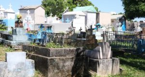 Manaus tem 123 sepultamentos neste domingoInforme da Prefeitura