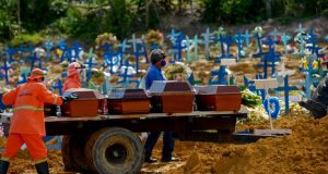 Em pleno Dias das Mães, AM ultrapassa marca de mil mortesNúmeros tristes neste domingo