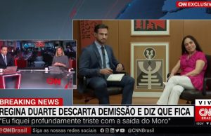 Regina Duarte dá ‘piti’ ao ver Maitê Proença em vídeo durante entrevista à CNN"Acho isso baixo nível. Vai botar uma fala...", disse Regina, tendo o áudio cortado para a exibição do vídeo de Maitê