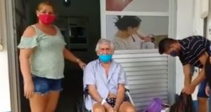 Em Tefé, Sr. Antônio, de 104 anos derrota coronavírusEle recebeu alta médica do Hospital Regional e foi homenageado pelos familiares