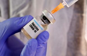 Testes com vacina de Oxford contra covid-19 começam em São PauloTestes com voluntários no Brasil contribuirão para registro da vacina