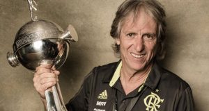 Pelos poderes de R$ 20 milhões, Jesus diz sim e fica no MengãoValorizado e campeão
