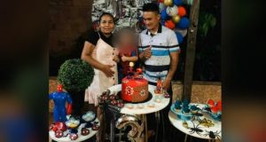 Pai e mãe grávida executados no aniversário do filho em LábreaA criança estava comemorando três anos e viu os pais morrerem na frente dele