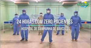 Profissionais de Barcelos fazem dancinha para comemorar vitória sobre a CovidFelicidade no hospital