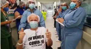 Após 32 dias, ‘Seu Vertinho’ de 72 anos deixa o Delphina ao som de Roberto CarlosAo todo, 37.294 pessoas já passaram pelo período de quarentena (14 dias) e se recuperaram da doença