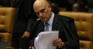 Ministro do STF manda governo divulgar dados totais de covid-19Moraes classificou a pandemia de “ameaça real e gravíssima”
