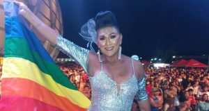 Bruna La Close anuncia candidatura à vereadora de ManausCâmara colorida
