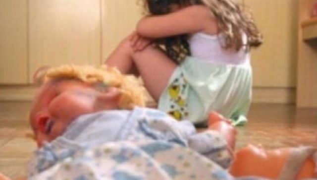 menina-e-estuprada-pelo-proprio-pai-e-relato-e-terrivel_1659803