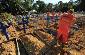 Amazonas está entre os estados brasileiros que registram queda de óbitos por Covid-19Esse dado é importante para a continuidade do plano de reabertura gradual do comércio