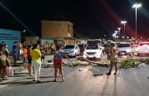 Prisão de mãe da criança morta em incêndio gera protestos em ManausTragédia no São José