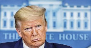Irã emite mandado de prisão contra Trump pela morte de Qassem SoleimaniA confirmação foi feita pelo promotor de Teerã