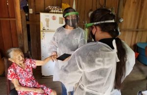 Após 20 anos sem RG, vovó de 103 anos tira nova identidade no AmazonasDignidade não tem hora, tempo, nem lugar