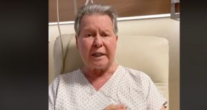 Arthur faz diário do internado no Sírio Libanês: “O pior já passou”Tratamento contra a Covid