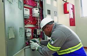 Aneel proíbe corte de energia por inadimplência até o fim do anoEfeito Covid-19