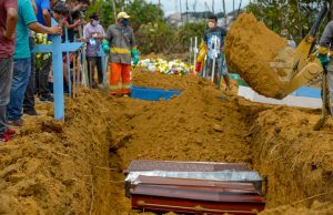Manaus atinge dolorosa marca de 2001 mortos por CovidLuto