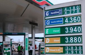 Mais cara, nova gasolina obrigatória entra em vigor a partir de agosto!O Brasil que você não quer é aqui mesmo!