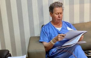 Diagnosticado com Covid-19, Arthur Neto manda recado para manauaras: ‘Seguimos firmes’O prefeito está há seis dias internado em observação e continua despachando