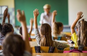 FVS pede que escolas mantenham alunos a um metro e meio de distância em ManausAgora, digam como fazer isso?