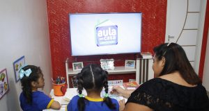 78% dos pais são contra volta às aulas presenciais em ManausMedo da covid