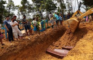 Governo refaz contas e descobre mais 18 mortos por Covid no AmazonasTristes números