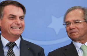 Governo reduz proposta do novo salário-mínimo para R$ 1.067Sem ganho real