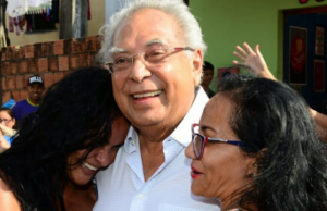 Amazonino fecha candidatura à Prefeitura de Manaus: “Vou pra luta”