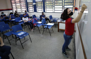 URGENTE: Seduc confirma 162 professores contaminados por Covid em Manaus