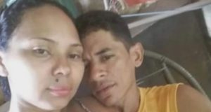 Homem que degolou mulher e postou foto nas redes achava que era traídoA vítima deixa dois filhos pequenos
