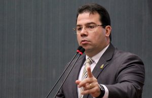 Único a favor do Impeachment, Wilker Barreto critica deputados: “Passaram a borracha”Solitário na Assembleia
