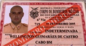 Cabo do Corpo de Bombeiros é preso fazendo segurança para traficante no AleixoA casa caiu