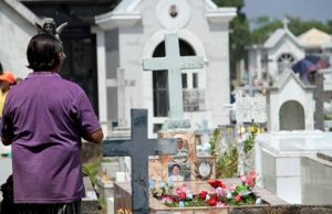 URGENTE: Prefeitura proíbe visitas aos cemitérios de Manaus no Dia dos PaisTodos fechados para os filhos