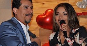Flordelis chama fiéis para participar de culto e diz: ‘já já tudo vei ser esclarecido’ Uma pessoa próxima à família definiu a parlamentar como 'psicopata gananciosa'