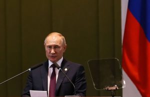 Rússia anuncia primeira vacina contra a covid-19Decisão é questionada e OMS pede cumprimento de protocolos