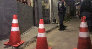 URGENTE: Cantor de rap é metralhado com mais de 10 tiros na CompensaViolência sem fim