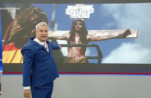 Condenado a pagar R$ 30 mil por ofender modelo trans, Sikêra pede ajuda da igrejaApresentador afirma que está só