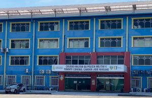 Professor é detido em Manaus por tentar passar Covid para os alunosNão falta mais nada