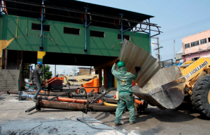 Menos de uma semana após interdição, Terminal 1 está só a carcaçaFim de uma era