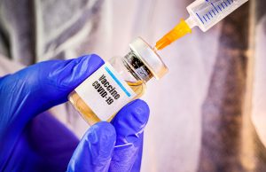 Voluntário tem forte reação e testes da vacina para Covid são suspensos no BrasilComplicações