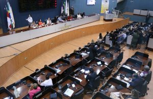 Vereadores de Manaus querem gastar R$ 20 mil em cafeteirasTempos de vacas gordas