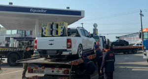 Detran pega 30 bebuns e recolhe paredões nos postos de combustível em ManausCercados