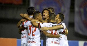 Mesmo com apenas 12 jogadores aptos, Fla é obrigado pela CBF a enfrentar o PalmeirasPolêmica na CBF